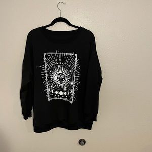 Oversized sweatshirt women’s graphic sweater